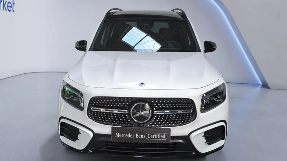 MERCEDES-BENZ GLB GLB 200 d 4-Matic AMG Line 8G-DCT