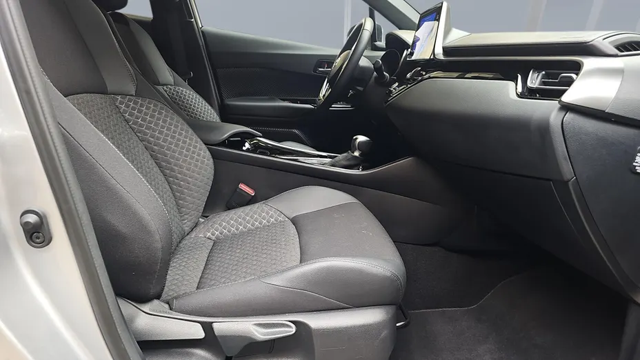 TOYOTA C-HR C-HR 2.0 Hybrid Style