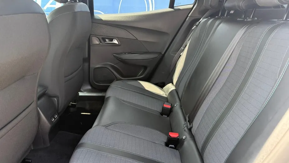 PEUGEOT 2008 -