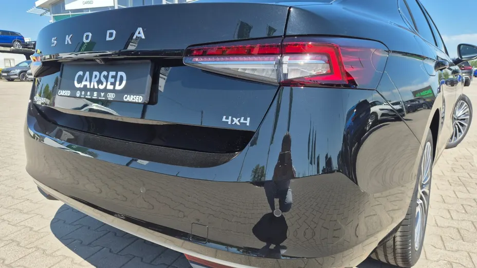 SKODA Superb Superb 2.0 TDI SCR 4x4 L&K DSG Nowy