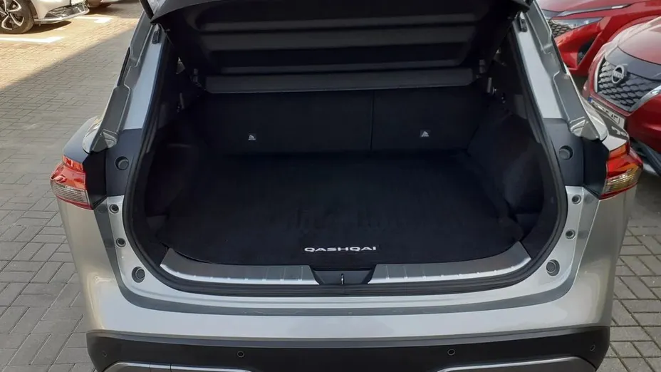 NISSAN Qashqai Qashqai 1.3 DIG-T mHEV N-Connecta Xtronic