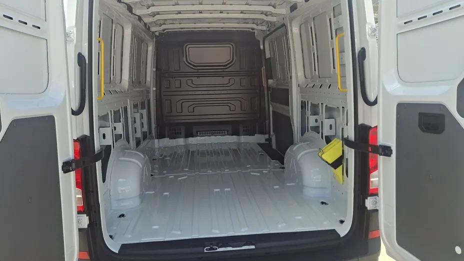 VOLKSWAGEN Crafter Crafter 35 TDI (9,9m3) Nowy