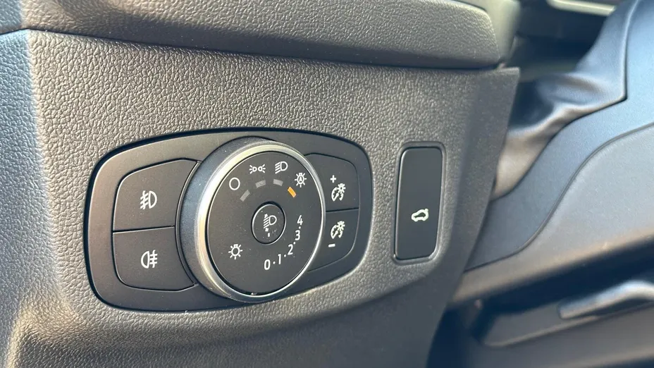 FORD Focus Focus 1.0 EcoBoost mHEV Active X aut Nowy