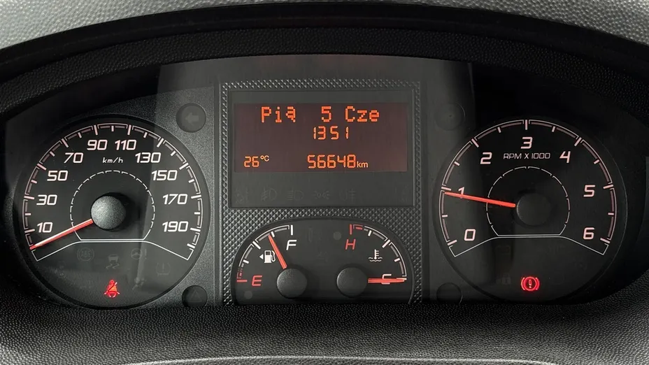 PEUGEOT Boxer Boxer 435 BlueHDi L3H2