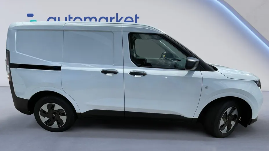 FORD Transit Courier Transit Courier EV Trend Nowy