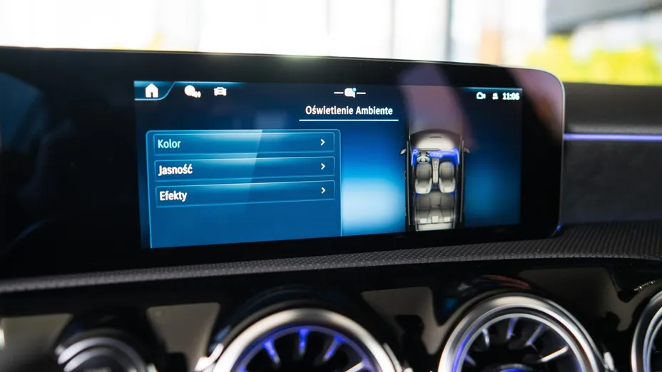 MERCEDES-BENZ A Klasa A 200 AMG Line 7G-DCT