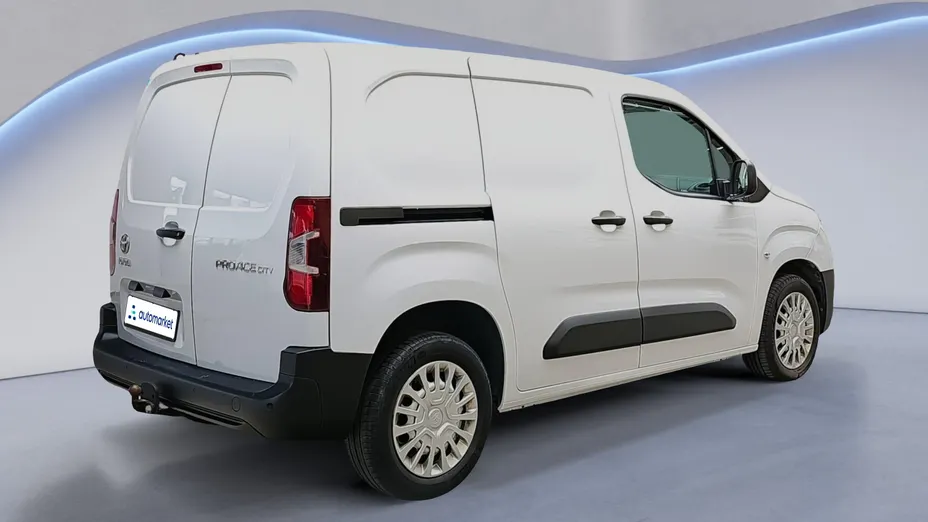 TOYOTA Proace City Proace City 1.5 D-4D Standard 2,0t Active