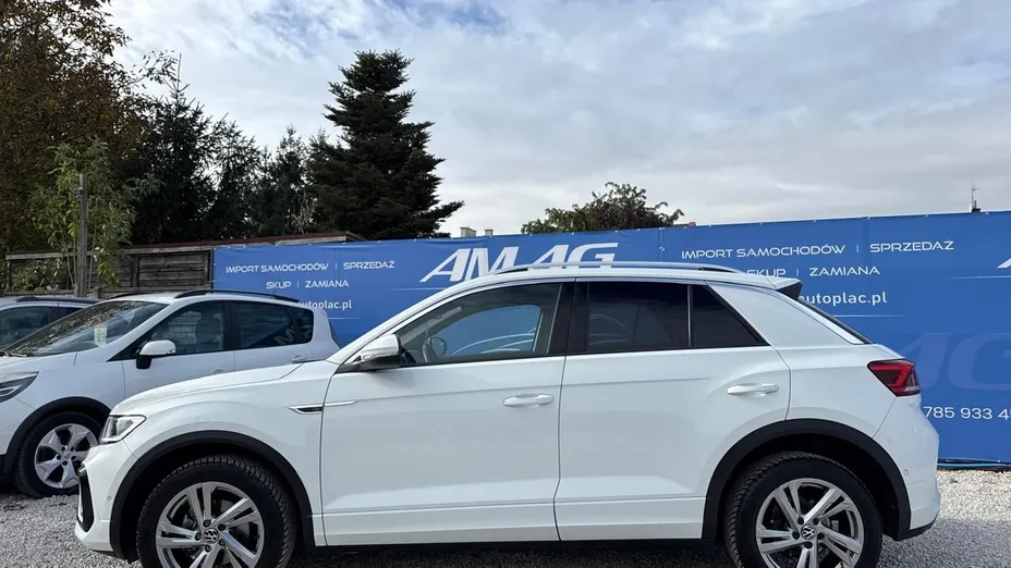 VOLKSWAGEN T-ROC -