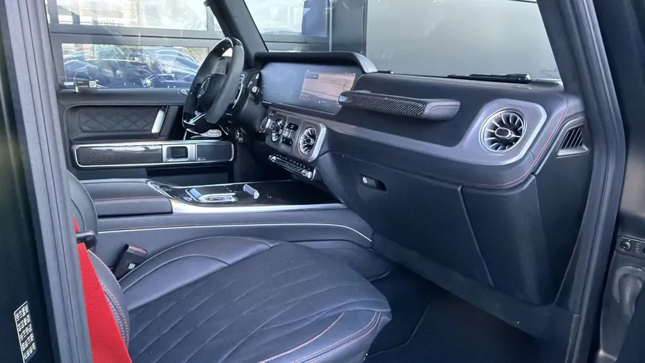 MERCEDES-BENZ Klasa G AMG G 63 mHEV 9G-TCT