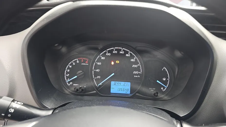 TOYOTA Yaris Yaris 1.0 Active