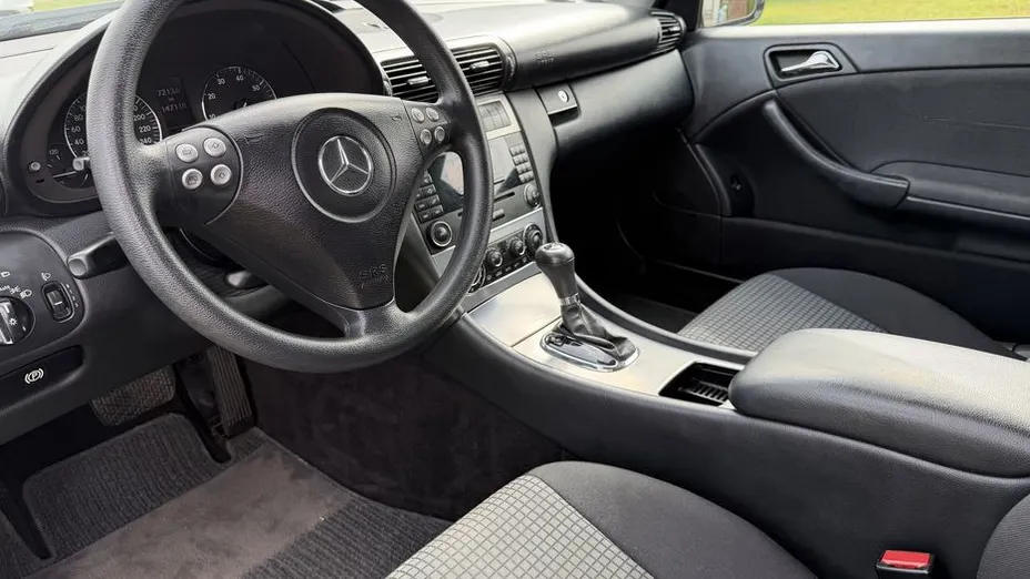 MERCEDES-BENZ C Klasa C 200 d 9G-TRONIC