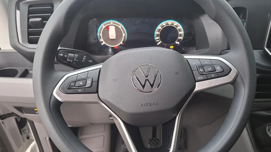 VOLKSWAGEN Crafter Crafter 35 TDI (14,4m3) aut Nowy