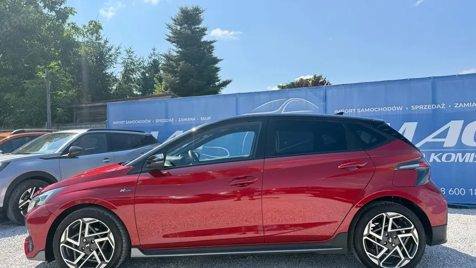 HYUNDAI i20 -