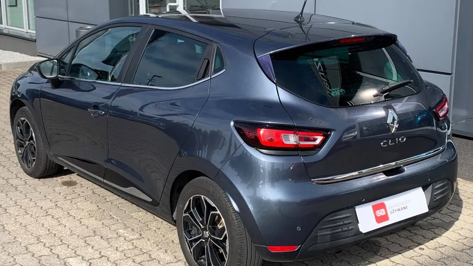 RENAULT Clio Clio 1.2 Energy TCe Intens EDC