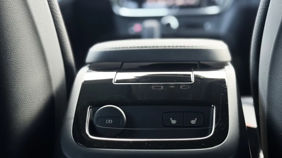 VOLVO V90 V90 T6 AWD Plug-In Hybrid Plus Dark aut