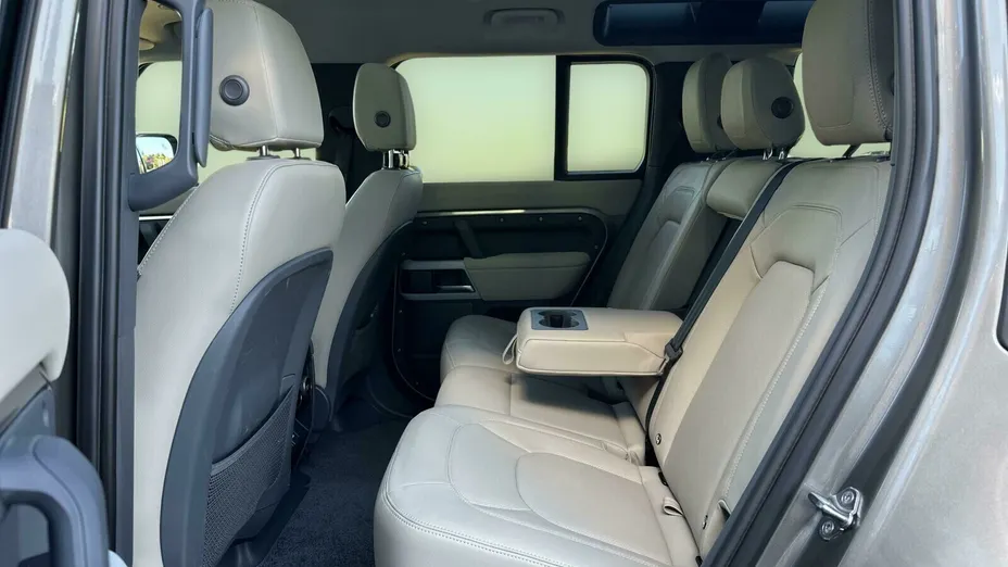 LAND ROVER Defender Defender 110 2.0 P400e PHEV XS Edition