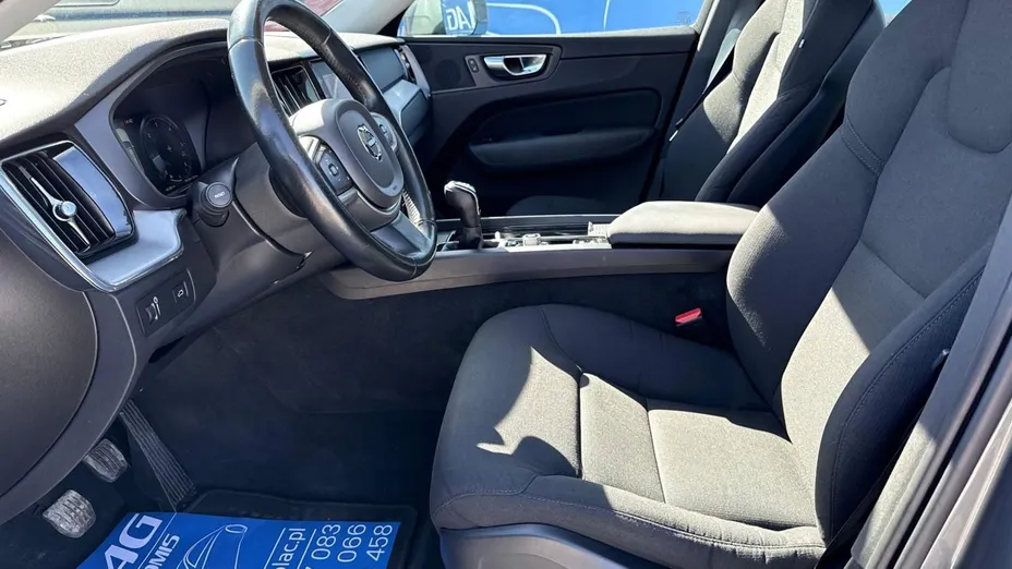 VOLVO XC60 XC60 D3 Momentum