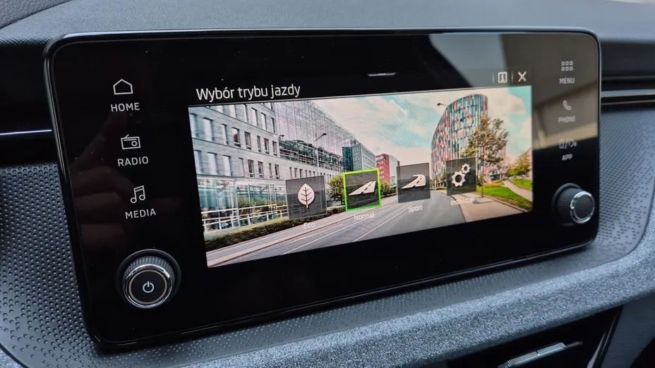 SKODA Kamiq Kamiq 1.5 TSI Drive DSG Nowy