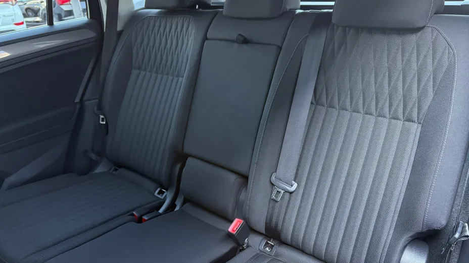 VOLKSWAGEN Tiguan Allspace -