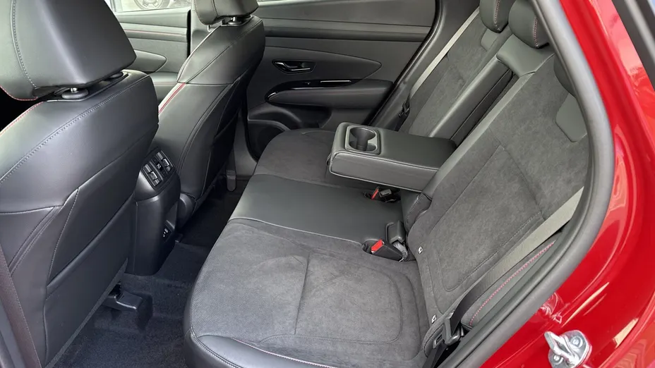 HYUNDAI Tucson Tucson 1.6 T-GDi HEV N-Line Plus 2WD aut