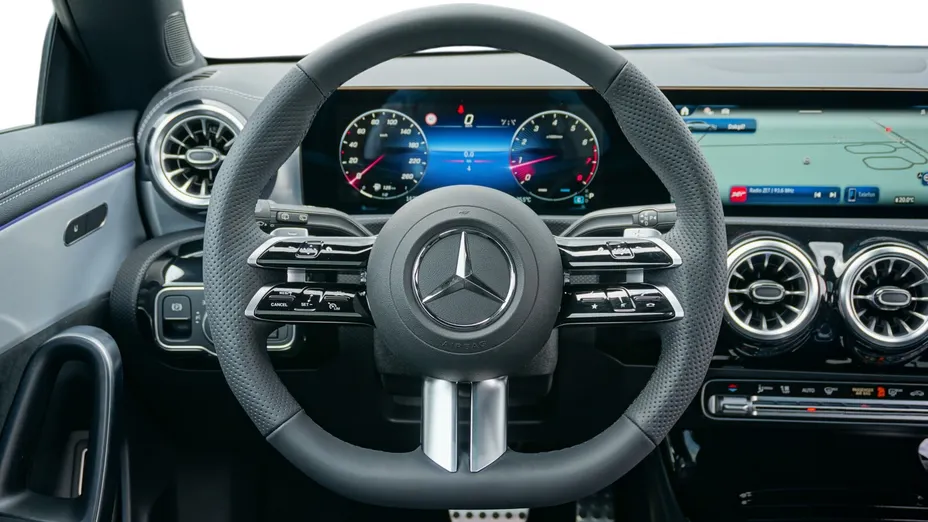 MERCEDES-BENZ CLA CLA 200 mHEV AMG Line 7G-DCT Nowy