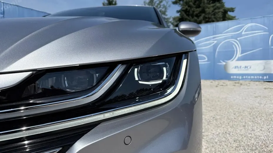 VOLKSWAGEN Arteon -