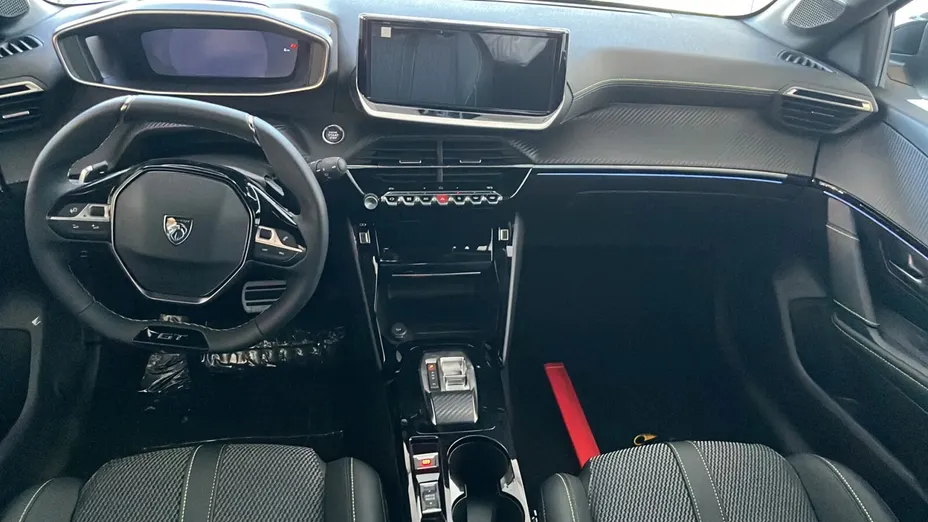 PEUGEOT 208 208 1.2 mHEV GT Nowy