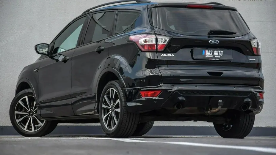 FORD Kuga -