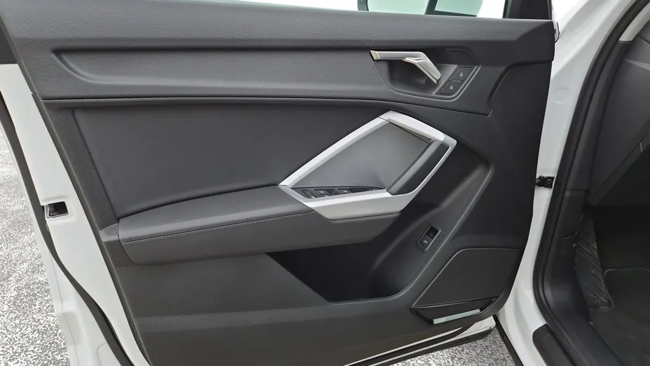AUDI Q3 Sportback -