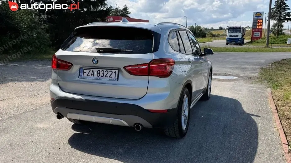 BMW X1 -