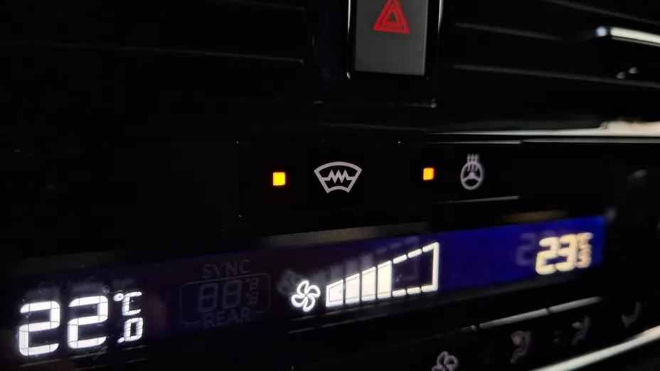 NISSAN Qashqai Qashqai 1.3 DIG-T mHEV N-Connecta Xtronic