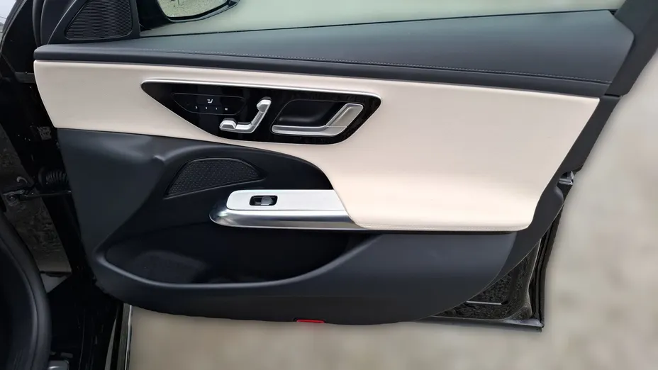 MERCEDES-BENZ E Klasa E 200 mHEV AMG 9G-Tronic