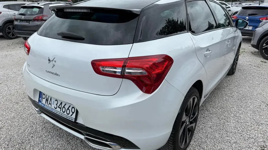 CITROEN DS5 -