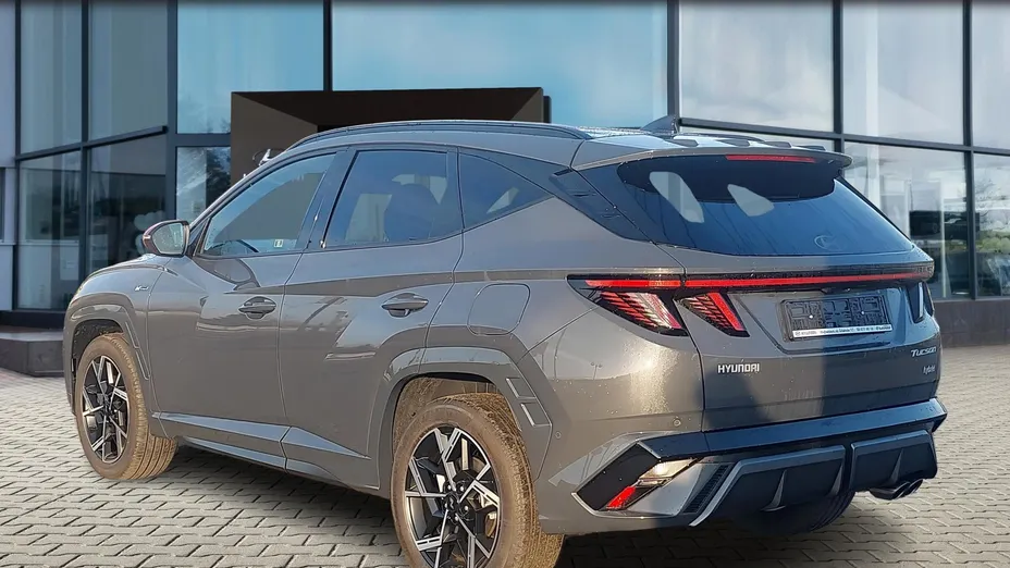 HYUNDAI Tucson -