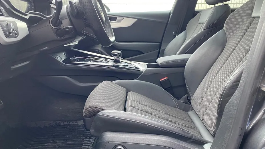 AUDI A5 A5 45 TFSI mHEV Quattro S Line S tronic