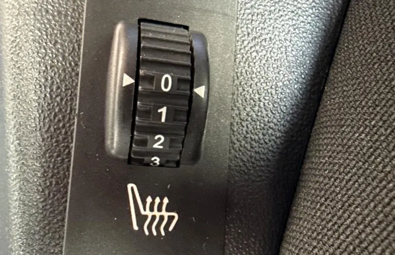 PEUGEOT 2008 -