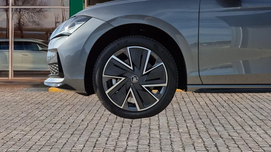 SKODA Superb Superb 2.0 TSI Sportline DSG Nowy