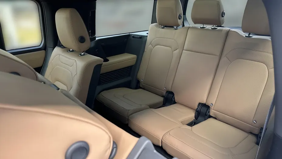 LAND ROVER Defender Defender 130 3.0 D350 mHEV X-Dynamic HSE