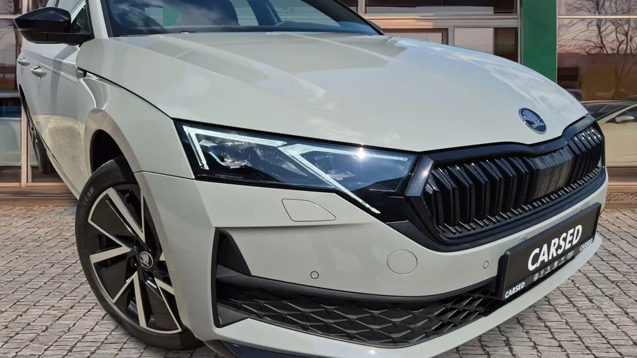 SKODA Octavia Octavia 2.0 TDI Sportline DSG Nowy