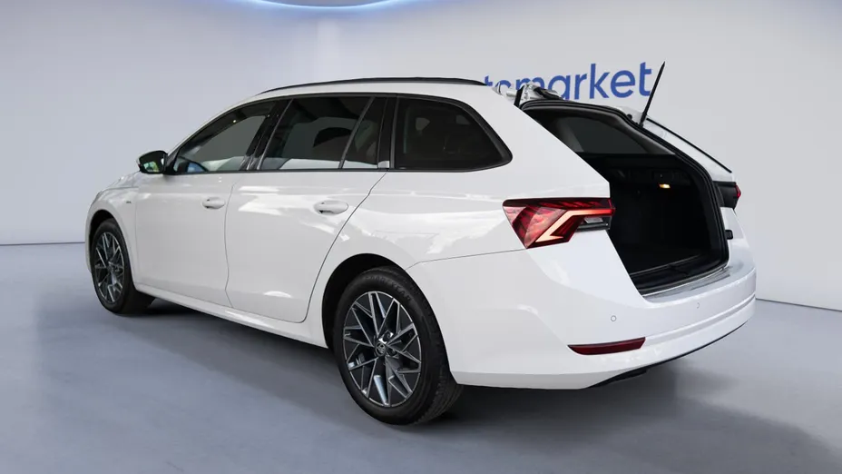 SKODA Octavia Octavia 2.0 TDI Ambition DSG