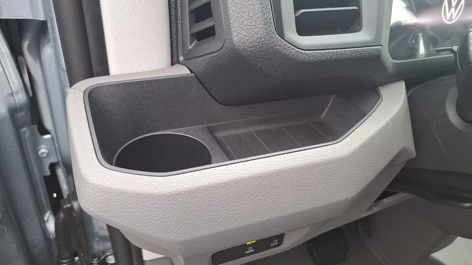VOLKSWAGEN Crafter Crafter 35 BiTDI (16,4m3) aut
