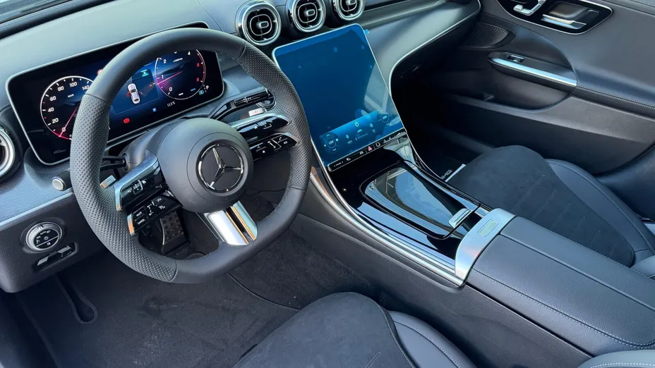 MERCEDES-BENZ C Klasa C 220 d mHEV 4-Matic AMG