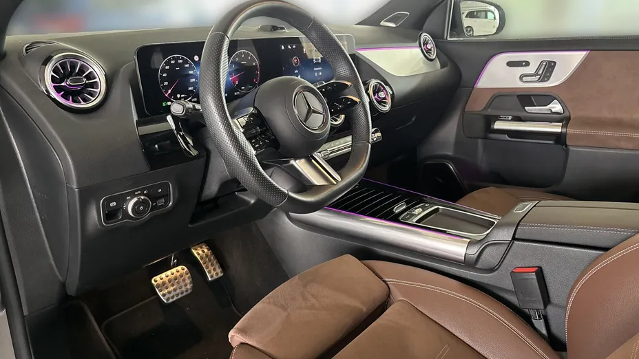 MERCEDES-BENZ GLA GLA 200 mHEV AMG Line 7G-DCT