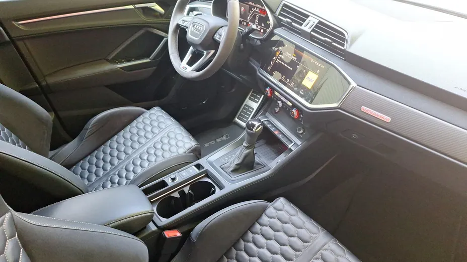 AUDI Q3 Sportback -