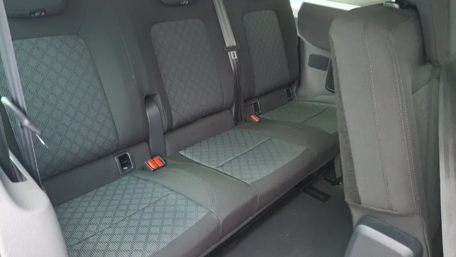 VOLKSWAGEN Transporter Transporter Kombi TDI L2H1 M1 Nowy