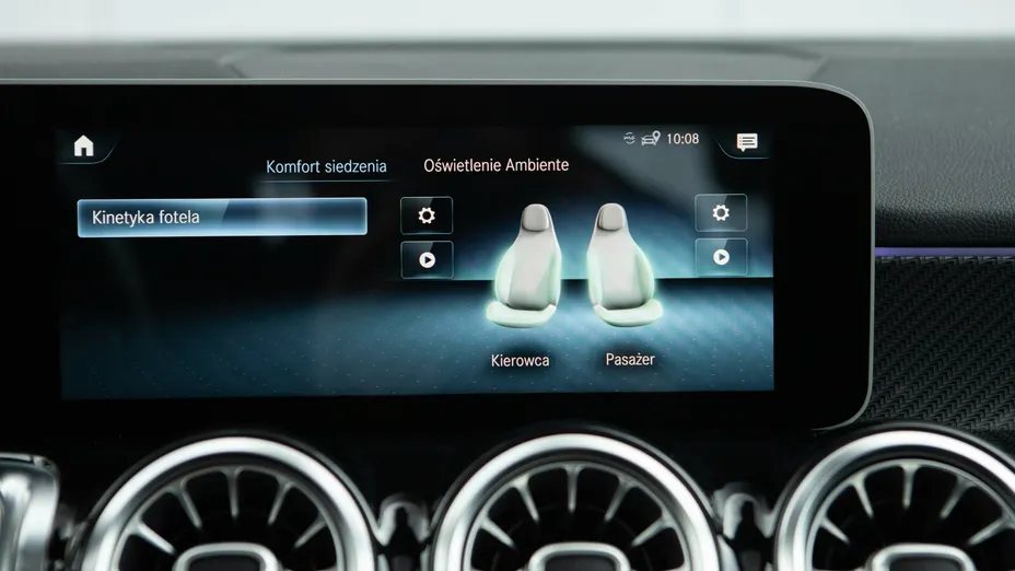 MERCEDES-BENZ GLB GLB 250 4-Matic AMG Line 8G-DCT