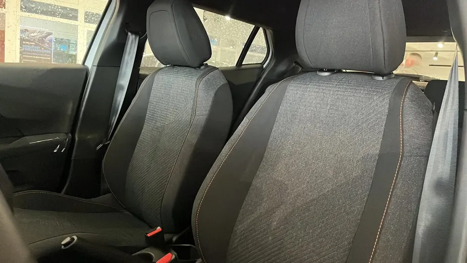 PEUGEOT 2008 2008 PureTech mHEV Business e-DCS6 Nowy