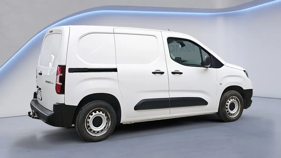 TOYOTA Proace City Proace City 1.5 D-4D Standard 2,0t Active