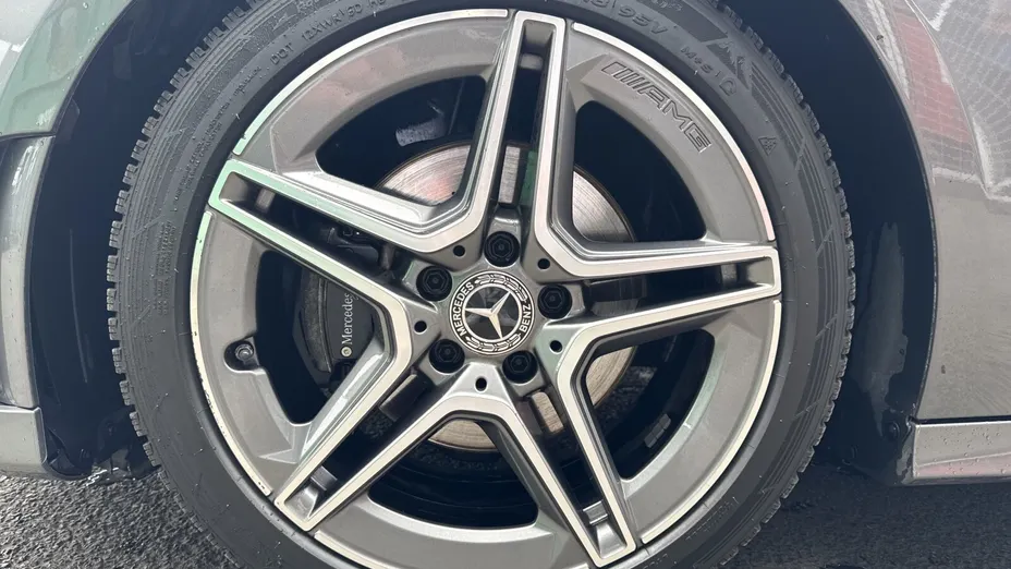 MERCEDES-BENZ A Klasa A 200 AMG Line 7G-DCT