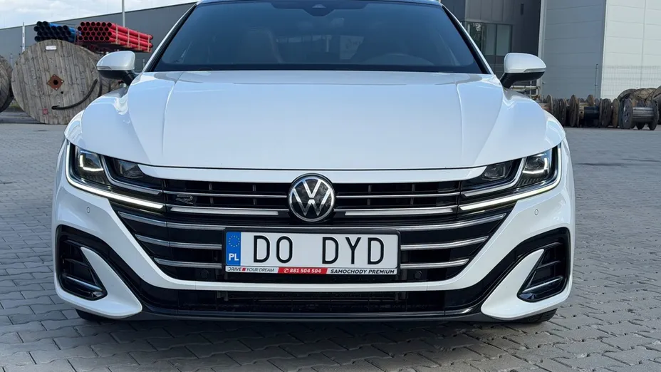 VOLKSWAGEN Arteon -